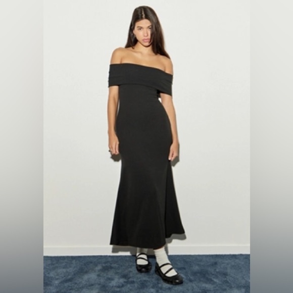 Silence + Noise| ‘Jayde’ Off The Shoulder Maxi Dress - Picture 6 of 10